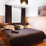 Clicktheflat Piekna Center